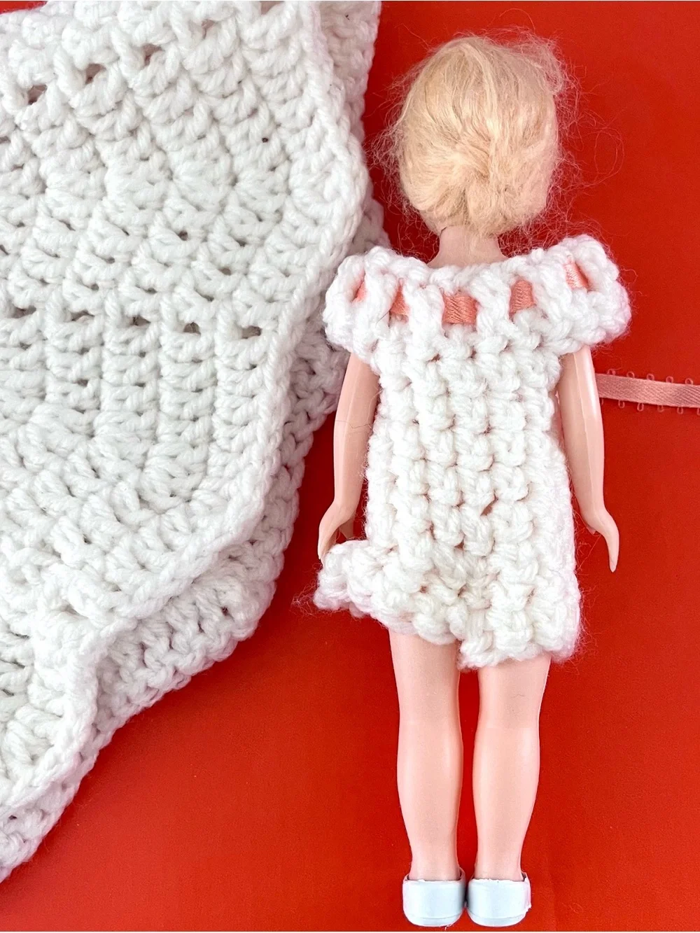 Handmade Crochet Toilet Roll Dolls Barbie Doll Bathroom Kitsch